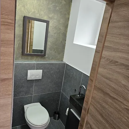 Gribomont Loft Apartamento *